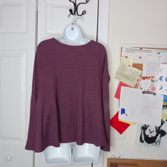 Free People We The Free Thermal Swing Top in Plum - Picture 3 of 6